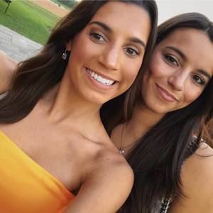 Meet your Posher, Mae